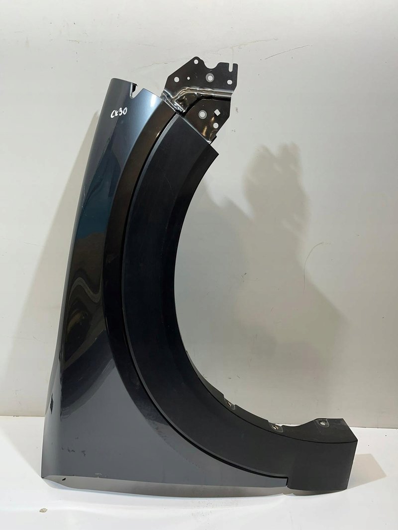 BŁOTNIK PRAWY PRZÓD MAZDA CX30 CX-30