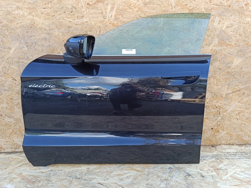 DRZWI PORSCHE TAYCAN 9J1 LEWY PRZÓD