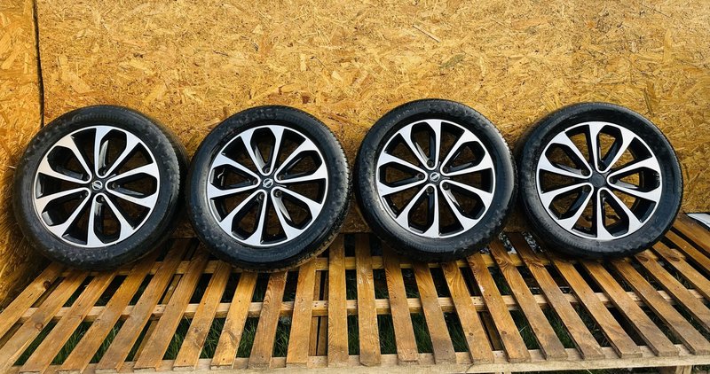 NISSAN QASHQAI III FELGI ALUMINIOWE KOŁA OPONY 6.5Jx18 5x114.3 215/55 R18