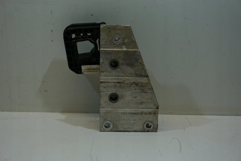 BMW X3 G01 WSPORNIK BELKI ZDERZAKA 16808314