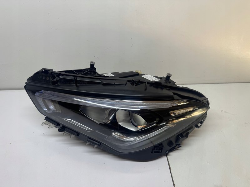 MERCEDES CLA W118 118 LED A1189062500 LAMPA LEWA KOMPLETNA