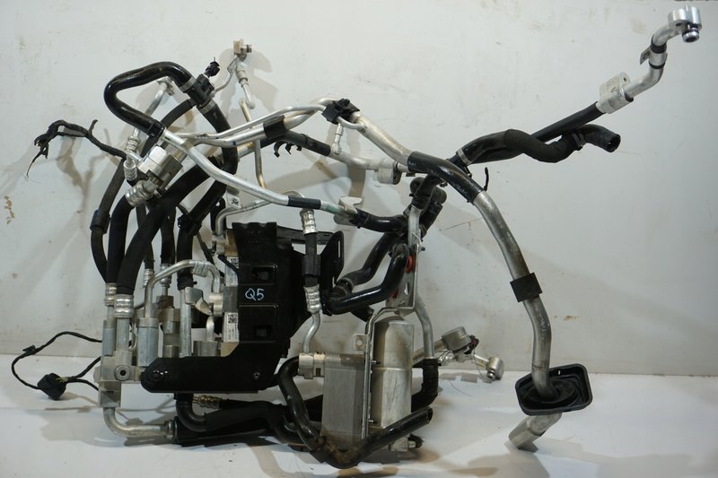 AUDI Q5 BLOK ZAWÓR RURKI KLIMATYZACJI 80A816099E