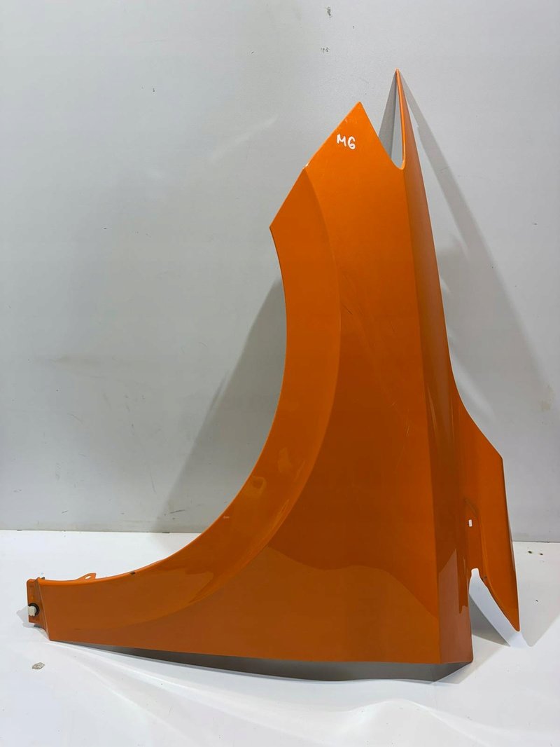 BŁOTNIK LEWY PRZÓD MG4 MG IV