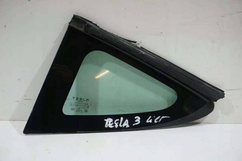 TESLA MODEL 3 SZYBA KAROSERII PRAWY TYŁ 43R-011570