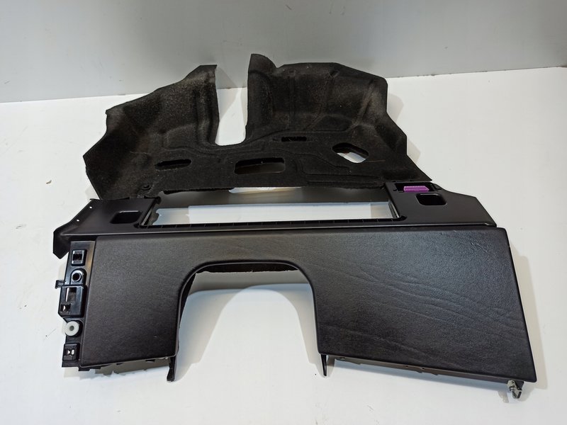 OSŁONA DOLNA KOKPITU PORSCHE TAYCAN 9J1858903E A11