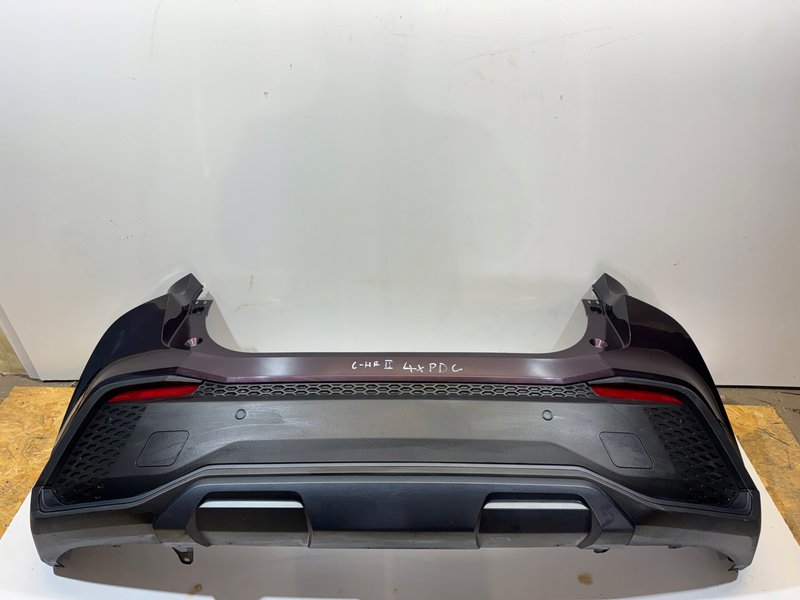 TOYOTA C-HR II ZDERZAK TYŁ TYLNY 4 X PDC