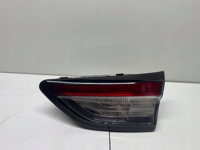 FORD KUGA MK3 LAMPA TYLNA PRAWA PRAWY TYŁ