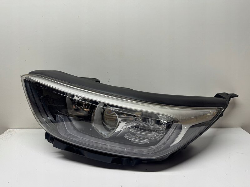 KIA STONIC LAMPA PRZEDNIA LEWA LEWY PRZÓD LED