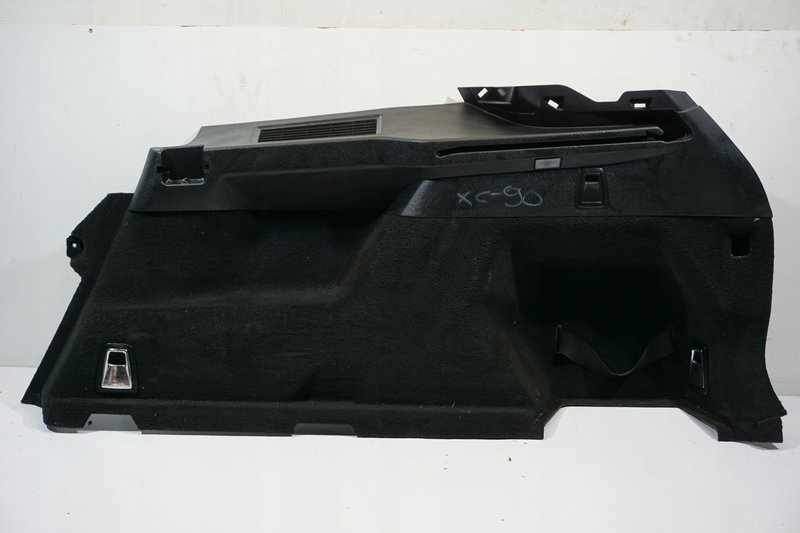 VOLVO XC90 II BOCZEK BAGAŻNIKA 39825193