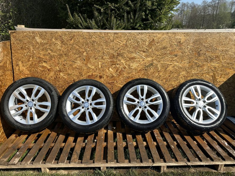 MERCEDES GLA FELGI ALUMINIOWE KOŁA OPONY 7Jx18 ET46 5x112 235/50 R18