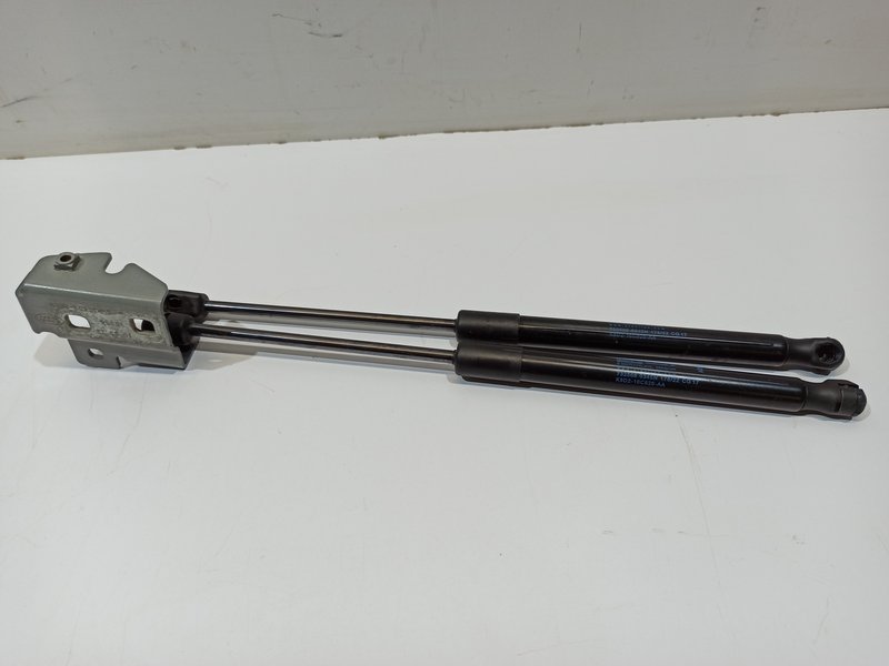 SIŁOWNIK MASKI LAND ROVER EVOQUE II K8D2-16C826AA