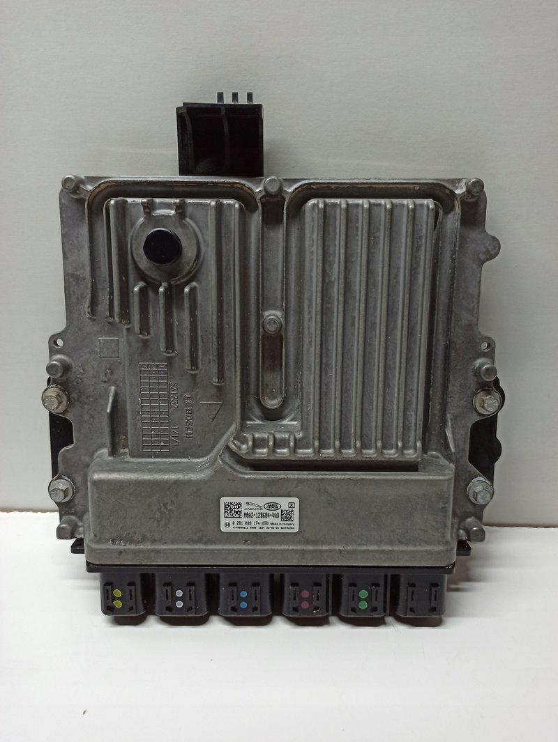 STEROWNIK SILNIKA LAND ROVER EVOQUE II M8A2-12B684-VAD+ M8D2-12C525-AC