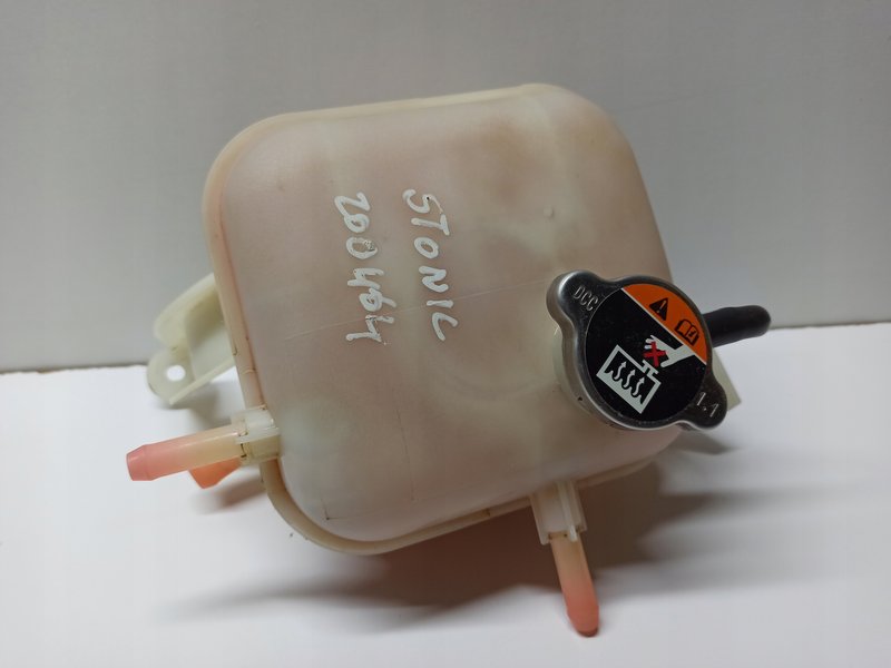 ZBIORNIK WYRÓWNAWCZY KIA STONIC 25430-HXXXX