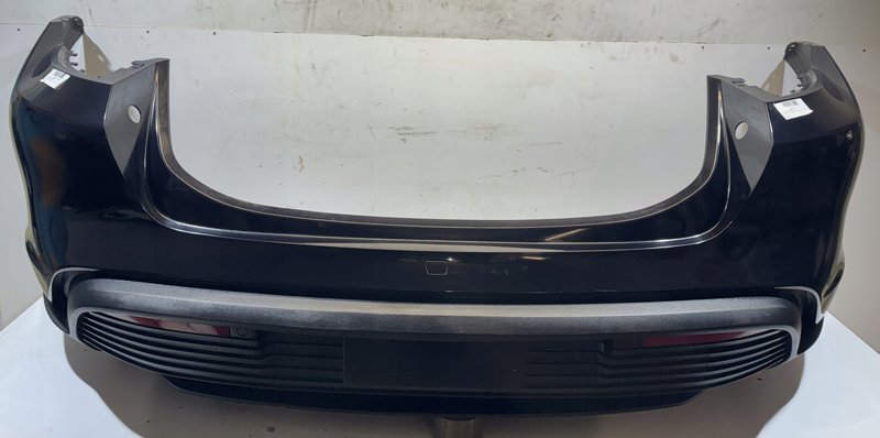 Porsche Taycan 9J ZDERZAK TYLNY ZDERZAK TYŁ