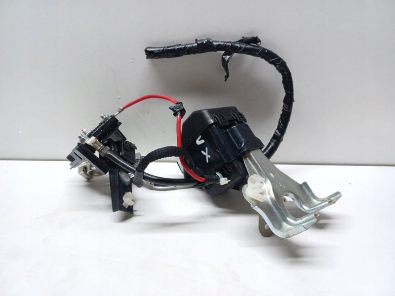 PRZEWÓD AKUMULATORA KLEMA LEXUS UX