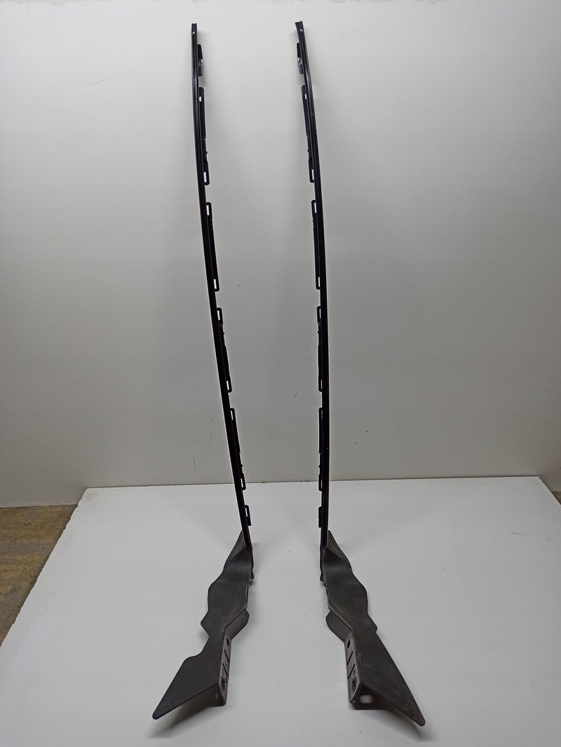 LEXUS UX USZCZELKA SZYBY CZOŁOWEJ LEWA PRAWA 737R 737L