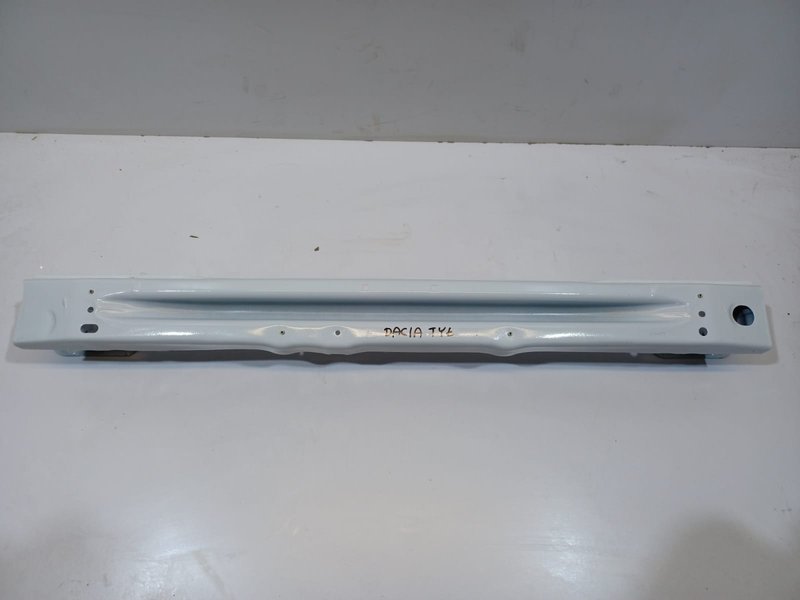 BELKA TYLNA ZDERZAKA DACIA DUSTER III