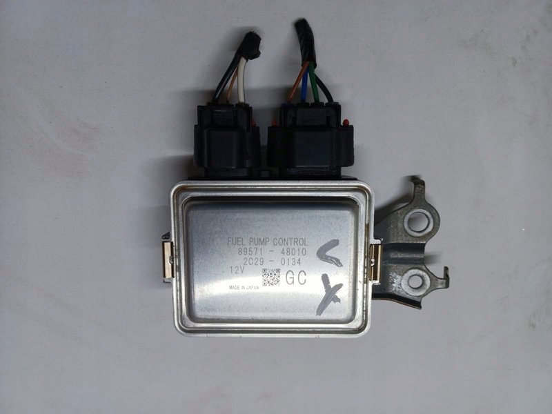 MODUŁ STEROWNIK POMPY PALIWA LEXUS UX 89571-48010