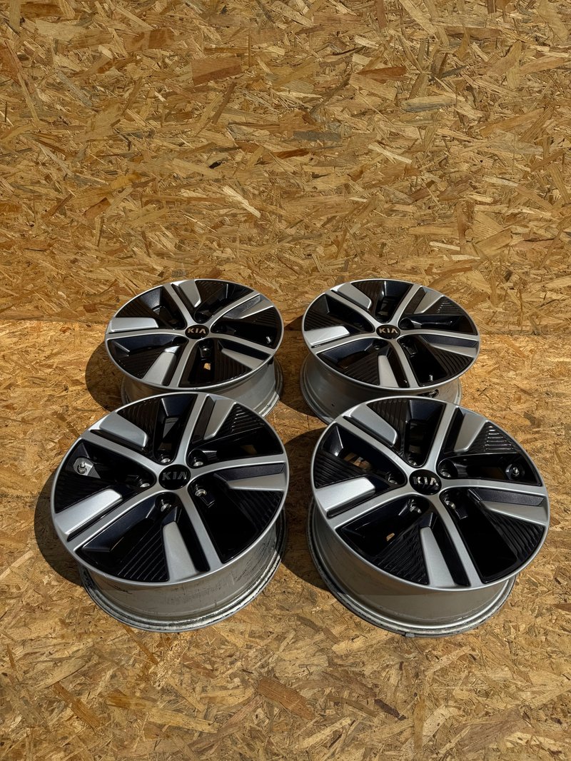 FELGI koła Kia OE Niro 6.5" x 16" 5x114.3 ET 45
