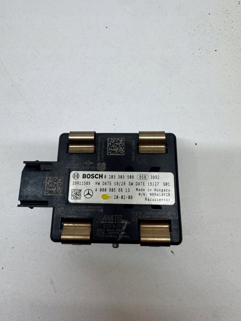RADAR SENSOR DISTRONIC ASYSTENT MERCEDES A W177 CLA W118 A0009056613