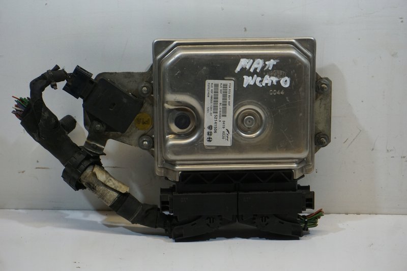 FIAT DUCATO III STEROWNIK SILNIKA ECU 52141506