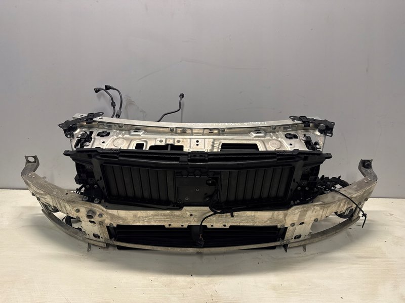 MERCEDES BENZ KLASA C W206 PAS PRZEDNI WZMOCNIENIE CZOŁOWE CHLODNICE