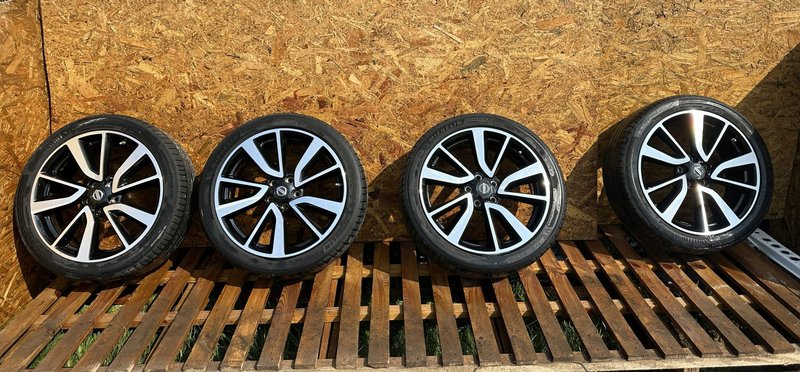 NISSAN QASHQAI III J12 FELGI ALUMINIOWE OPONY KOŁA 7Jx19 ET40 5x114.3
