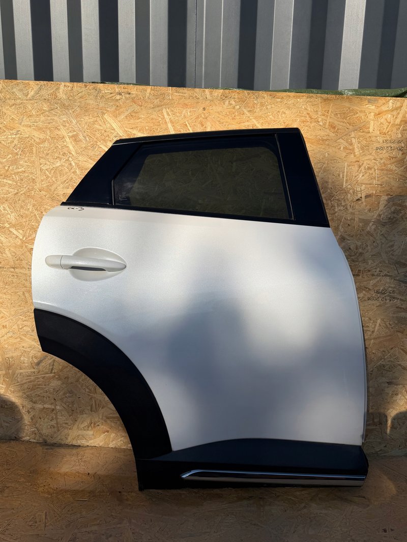 MAZDA CX3 CX-3 DRZWI PRAWY TYŁ TYLNE PRAWE