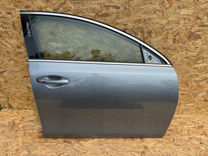 Kia PROCEED drzwi przednie prawe prawy przód