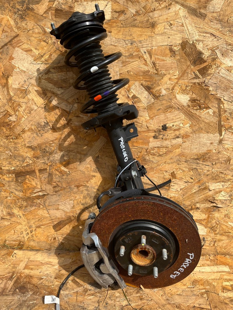 Kia PROCEED MCPHERSON ZWROTNICA AMORTYZATOR LEWY PRZÓD