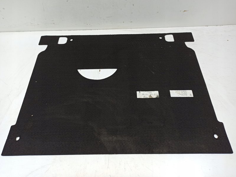 PORSCHE TAYCAN 9J1 DYWAN WYKŁADZINA BAGAŻNIKA 9J1863874