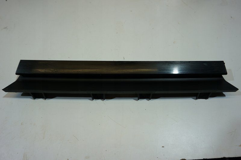 LAND ROVER EVOQUE II L551 PANEL DESKI ROZDZIELCZEJ N8D2-044B78-AA