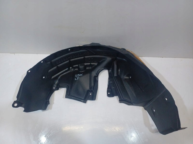 NADKOLE LEWE TYLNE LEXUS LBX 65638-52060 6563852060