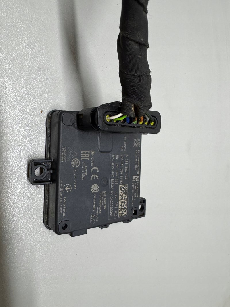 VW SKODA RADAR DISTRONIC 5WA907572A