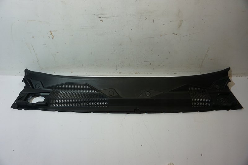 DACIA DUSTER III PODSZYBIE OSŁONA 668127001R