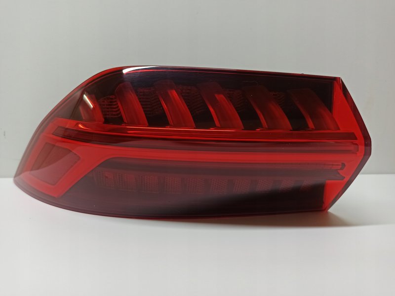 AUDI A7 4K LAMPA TYŁ LED LEWA 4K8.945.069