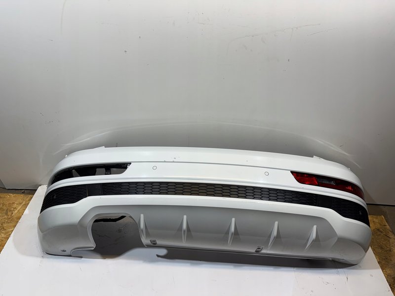 AUDI Q3 8U LIFT ZDERZAK TYŁ TYLNY