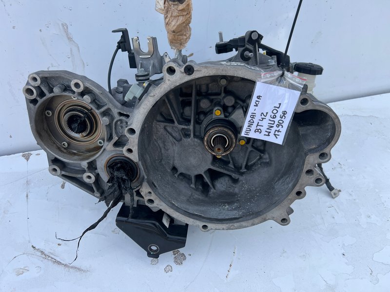 KIA SPORTAGE V SKRZYNIA BIEGÓW MANUALNA BT42 WNU60L