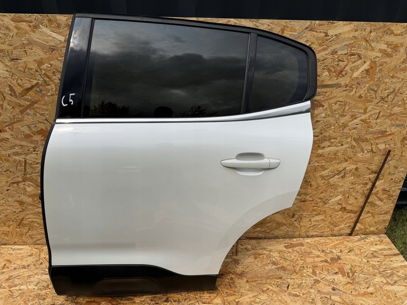 CITROEN C5 AIRCROSS drzwi tylne lewe lewy tył