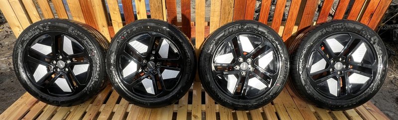 Omoda 5 koła felgi aluminiowe lato 18 5x108 2030001151AA 5N45-A 18 x7J et33