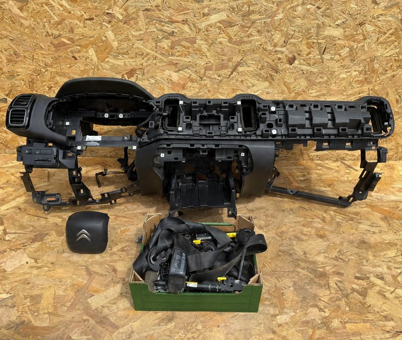 CITROEN C5 AIRCROSS KONSOLA DESKA ROZDZIELCZA AIRBAG PASY PODUSZKI