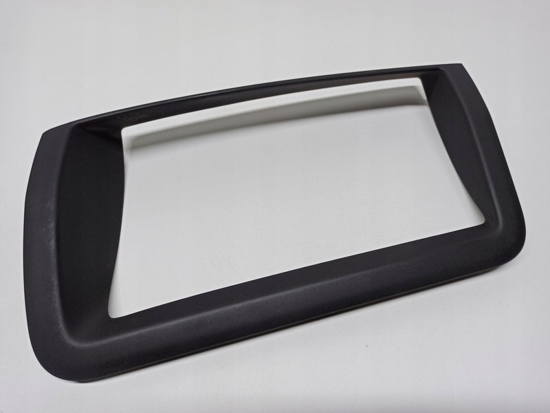 MERCEDES W206 RAMKA OSŁONA KONSOLI HEADUP A2068206100