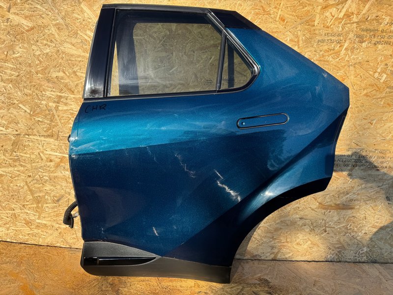 TOYOTA C-HR CHR DRZWI LEWY TYŁ TYLNE LEWE