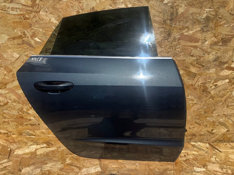 AUDI A7 C8 drzwi tylne prawe prawy tył