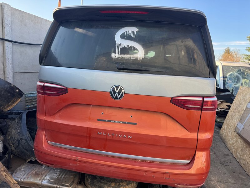 VW T7 MULTIVAN ZDERZAK TYLNY