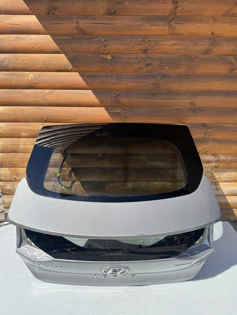 HYUNDAI IONIQ KLAPA TYŁ TYLNA KAMERA