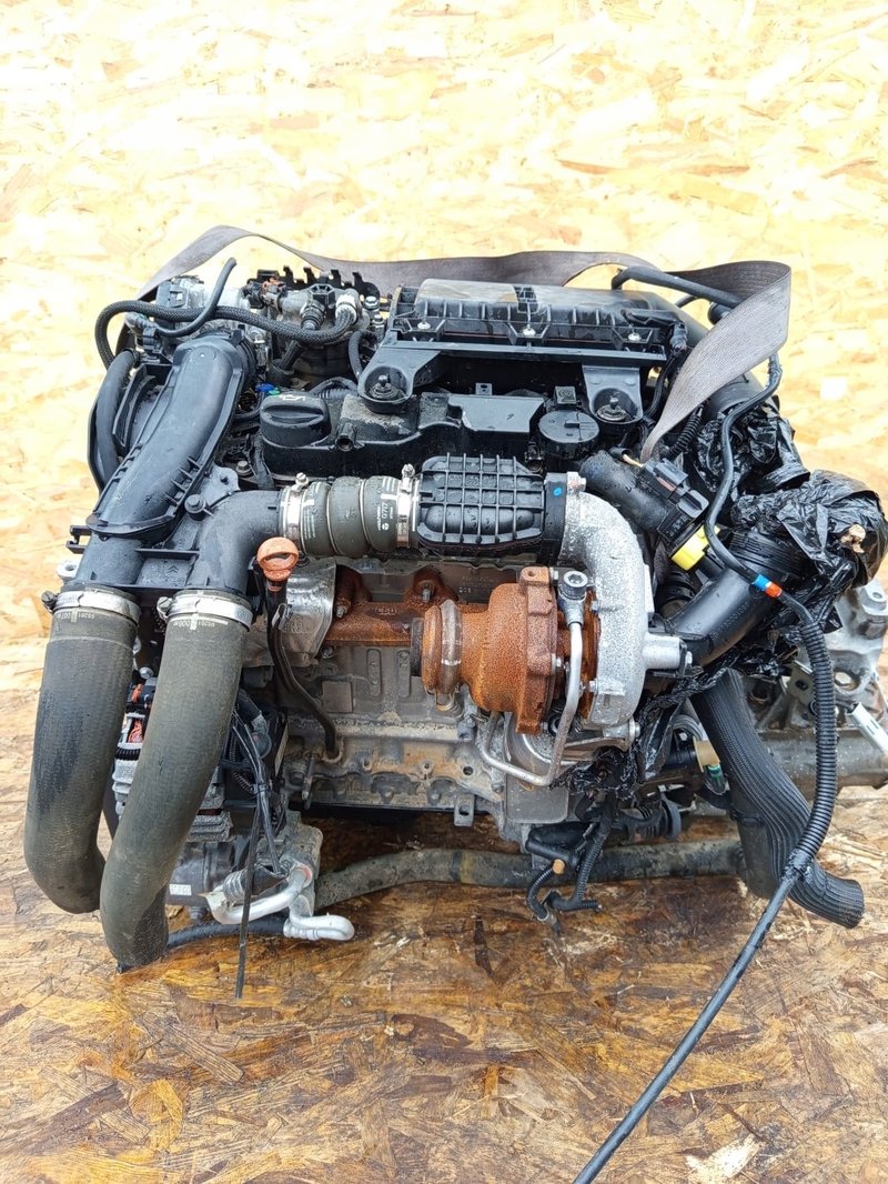 Silnik FORD TRANSIT COURIER XUCC 1.5L diesel