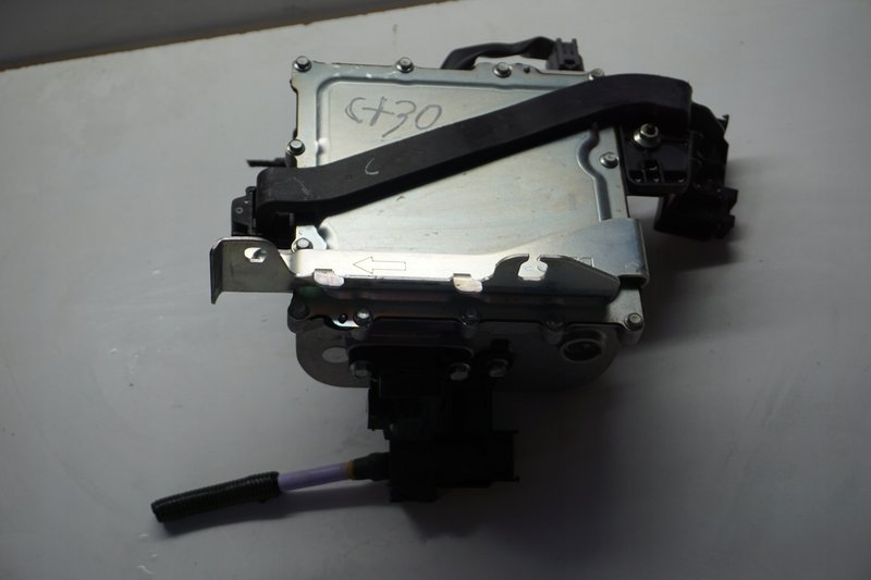 MAZDA 3 BP PRZETWORNICA NAPIĘCIA BDMC-67ZD3-D