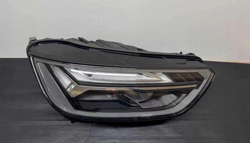 AUDI Q5 80A 80A941034F FULL LED LAMPA PRZEDNIA PRAWA PRAWY PRZÓD