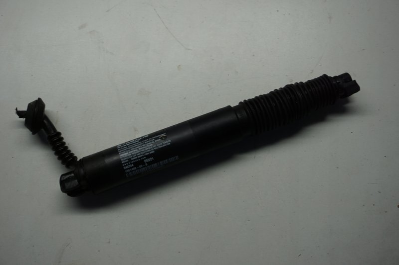 TESLA MODEL 3 SIŁOWNIK KLAPY BAGAŻNIKA ELEKTRYCZNY 1551488-00-B